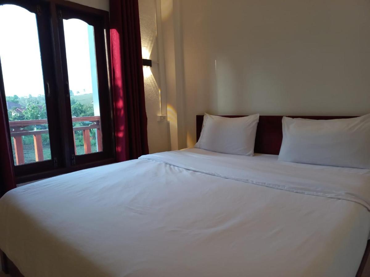 Sipanya Guesthouse Muang Phonsavan Bagian luar foto
